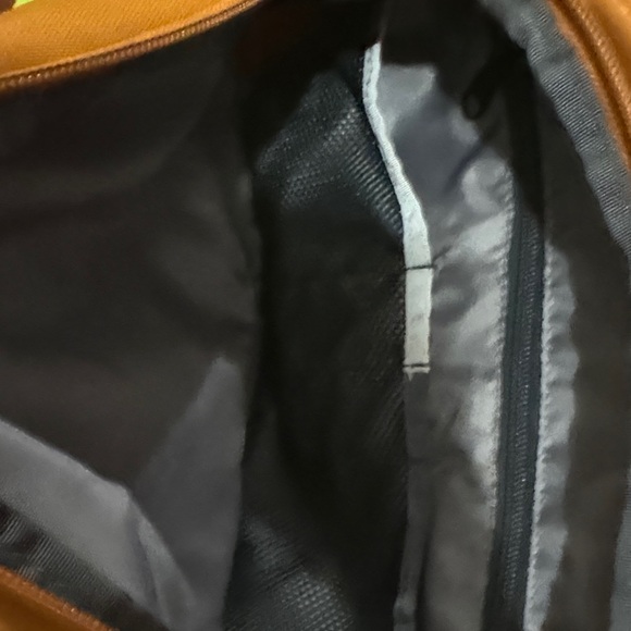 The North Face orange Backpack - Picture 4 of 6